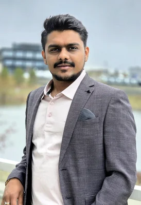 Image of Chintan Patel, Associate